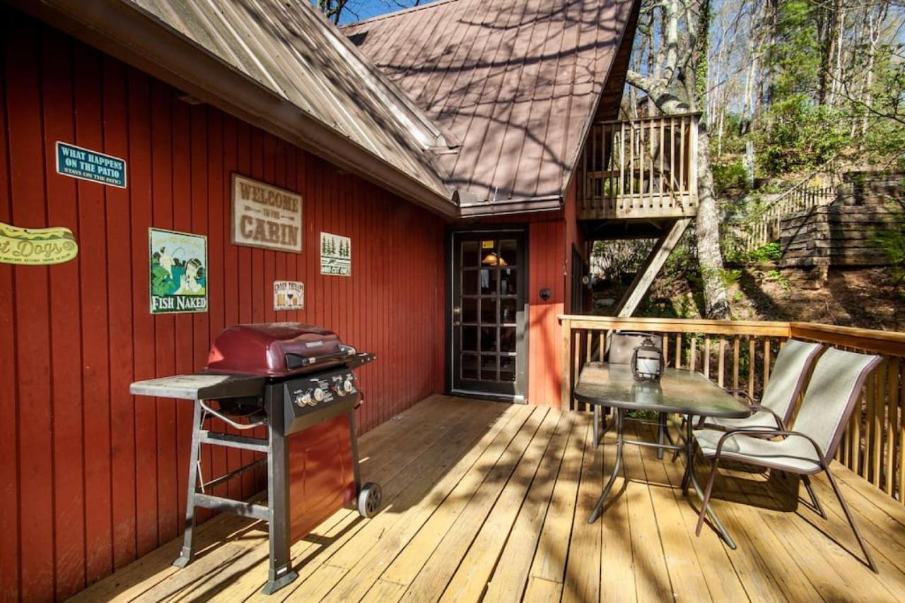 Bear View With Hot Tub And Near Ober