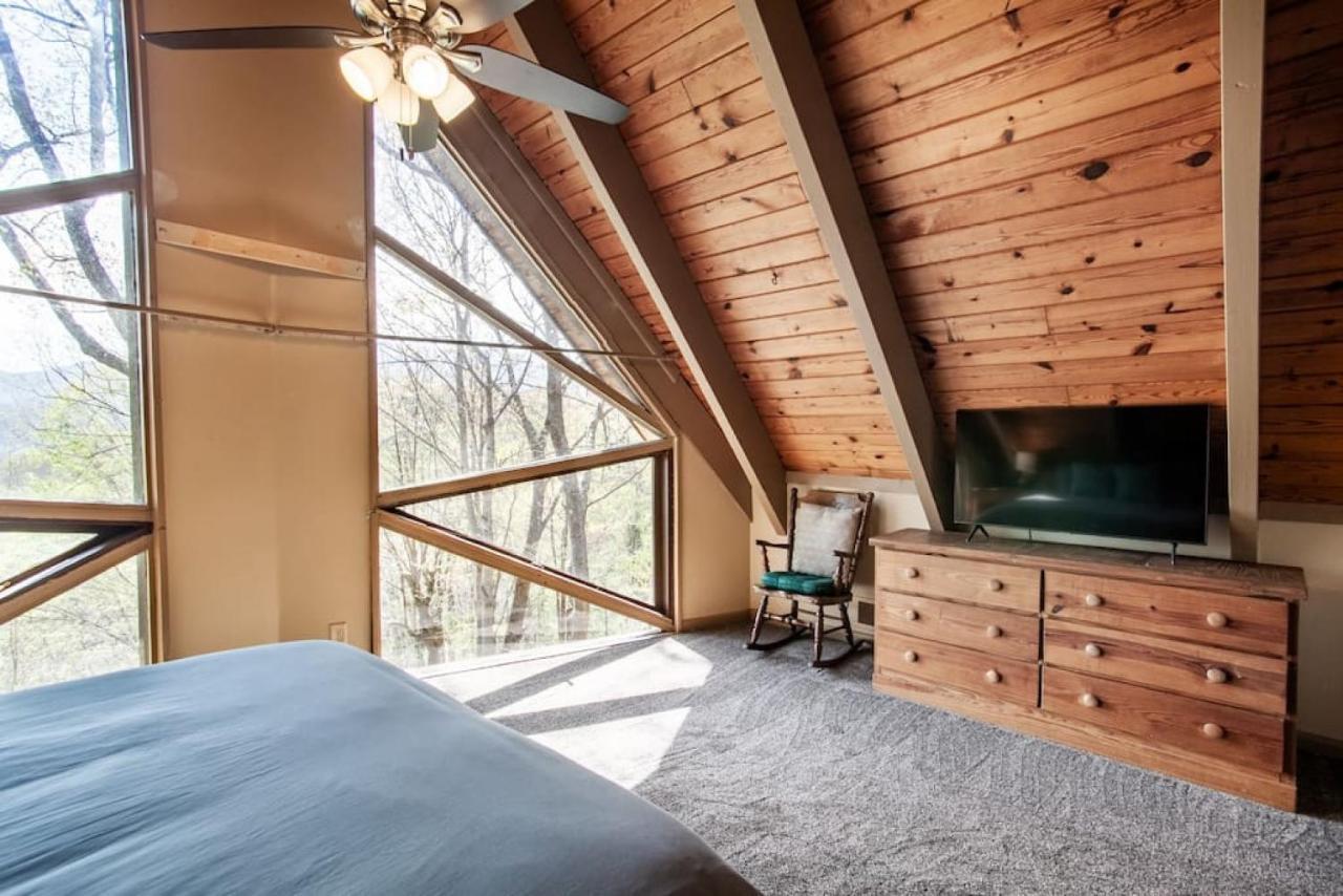 Bear View With Hot Tub And Near Ober * Gatlinburg